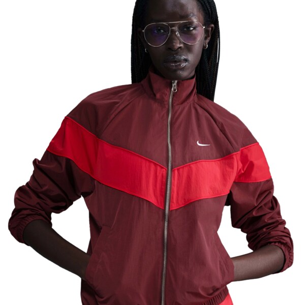 ナイキ レディース ジャケット&ブルゾン アウター Nike Windrunner Woven Full-Zip Jacket University Red/Dark Team Red