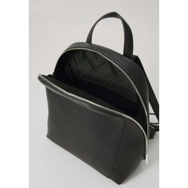 カルバンクライン レディース バックパック・リュックサック バッグ MUST DOME BACKPACK - Rucksack - black