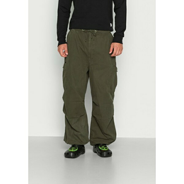 ジェーデッド メンズ サンダル シューズ OVERSIZED PARACHUTE PANTS - Cargo trousers - khaki