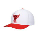 ミッチェル&ネス レディース 帽子 アクセサリー Men's White, Red Chicago Bulls Hardwood Classics Core 2-Tone 2.0 Pro Snapback Hat White, Red