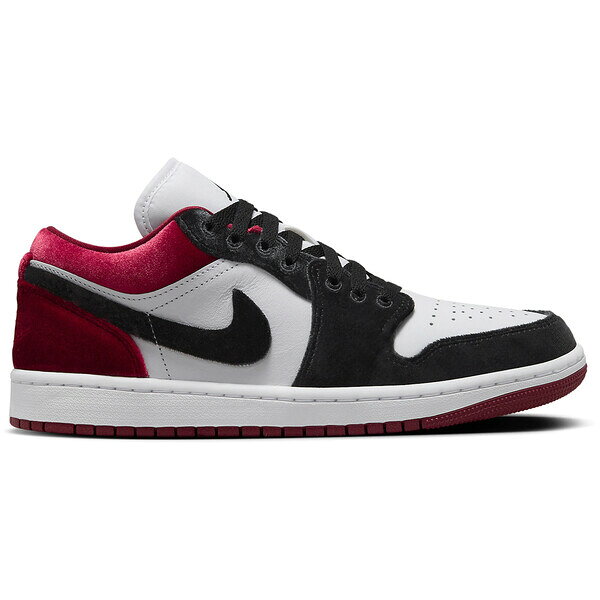 ■ブランド Jordan(ジョーダン)■商品名 Jordan 1 Low SE Velvet Black Toe (Women's)■色 ■サイズ サイズ US_6.5(23.5cm) ■表記の日本サイズは参考サイズとなります。実際のサイズとは前後する可能性がございます。 ■海外からお取り寄せ商品となりますので、お届けまで2週間〜3週間お時間頂いております。 ■返品・交換の対象外となっております。 ■店内全品【送料無料】です！（※沖縄・離島は別途送料3,300円がかかります） サイズ別価格表 (サイズをクリックして商品ページに飛んでください) サイズ 価格 US_W_10 42,800円 US_W_10.5 44,800円 US_W_11 44,800円 US_W_11.5 42,800円 US_W_12 48,800円 US_5(22.0cm) 52,800円 US_5.5(22.5cm) 39,800円 US_6(23.0cm) 36,800円 US_6.5(23.5cm) 38,800円 US_7(24.0cm) 39,800円 US_7.5(24.5cm) 44,800円 US_8(25.0cm) 41,800円 US_8.5(25.5cm) 44,800円 US_9(26.0cm) 44,800円 US_9.5(26.5cm) 40,800円