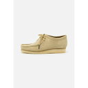 クラークス メンズ ドレスシューズ シューズ WALLABEE - Casual lace-ups - maple