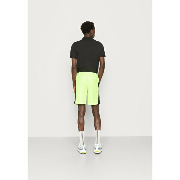 ノースフェイス メンズ カジュアルパンツ ボトムス WOVEN - Shorts - safety green/black