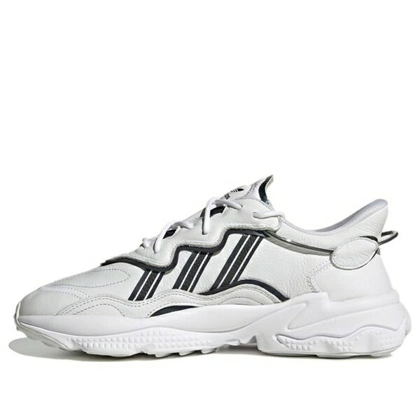 ■ブランド adidas(アディダス)■商品名 adidas Ozweego 'Cloud White Black' FZ0037■色 ■サイズ サイズ US_9(27.0cm) ■表記の日本サイズは参考サイズとなります。実際のサイズとは前後する可能性がございます。 ■海外からお取り寄せ商品となりますので、お届けまで2週間〜3週間お時間頂いております。 ■返品・交換の対象外となっております。 ■店内全品【送料無料】です！（※沖縄・離島は別途送料3,300円がかかります） サイズ別価格表 (サイズをクリックして商品ページに飛んでください) サイズ 価格 US_M_3.5 63,800円 US_M_4.5 39,800円 US_M_5 45,800円 US_M_6 115,800円 US_M_7.5 80,800円 US_M_8 56,800円 US_M_8.5 66,800円 US_M_9 69,800円 US_M_9.5 178,800円 US_M_10 66,800円 US_M_10.5 145,800円 US_M_11.5 192,800円