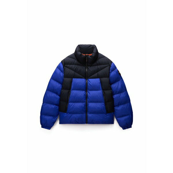 ■トップスサイズ 単位(cm) USサイズ｜胸囲(cm) XS(32-34in)｜84 S(34-36in)｜88 M(36-38in)｜94 L(38-40in)｜100 XL(42-44in)｜106 ■ブランド Napapijri (ナパピリ)■商品名 MOLVENO STAND - Winter jacket - royal blue■素材 100% cotton■モデル着用サイズ ■こちらの商品は米国・ヨーロッパからお取り寄せ商品となりますので、 お届けまで10〜14日前後お時間頂いております。 ■各ブランド・商品・デザインによって大きな差異がある場合がございます。 ■あくまで平均的なサイズ表ですので、「参考」としてご利用ください。 ■店内全品【送料無料】です！（※沖縄・離島は別途送料3,240円がかかります）