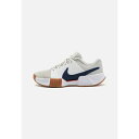 ナイキ レディース テニス スポーツ ZOOM GP CHALLENGE PRO - Multicourt tennis shoes - light bone/...