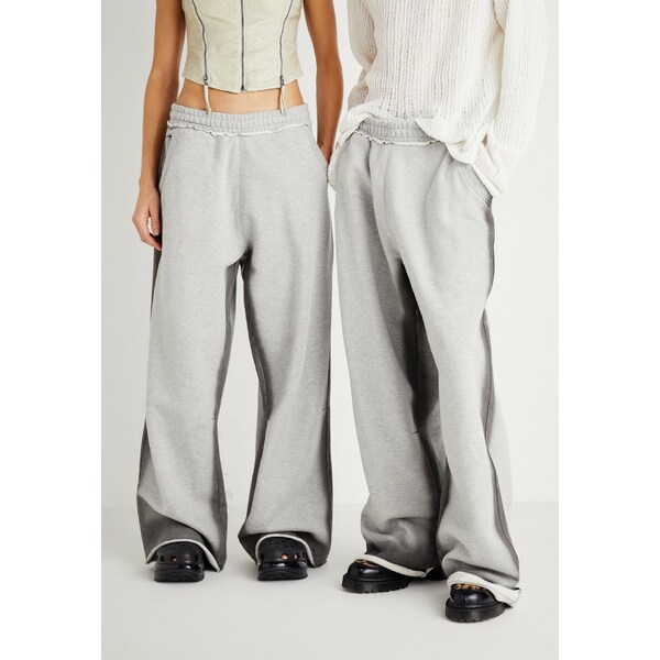 ジェーデッド メンズ カジュアルパンツ ボトムス SPRAY MONSTER JOGGER UNISEX - Tracksuit bottoms - grey