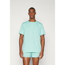 アシックス メンズ バスケットボール スポーツ CORE TOP - Sports T-shirt - green