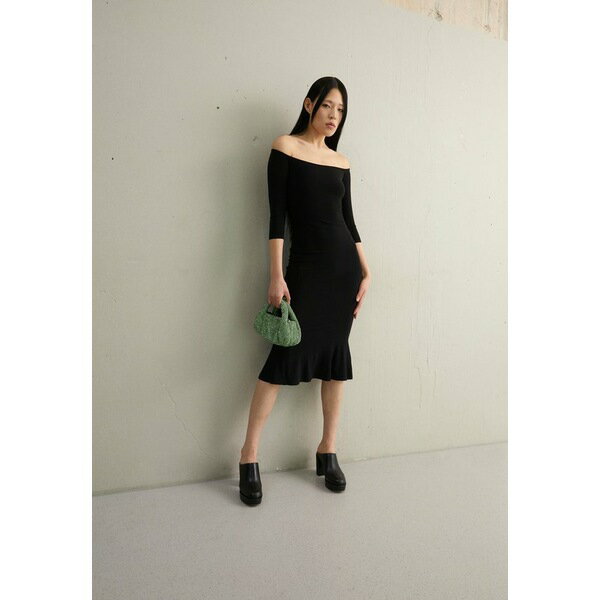 ノーマカマリ レディース ワンピース トップス OFF SHOULDER FISHTAIL DRESS TO MIDCALF - Cocktail dress / Party dress - black