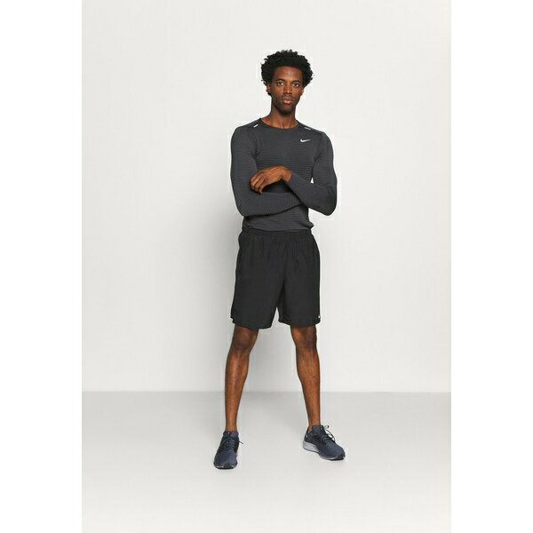 ナイキ メンズ カジュアルパンツ ボトムス CHALLENGER SHORT - Sports shorts - black