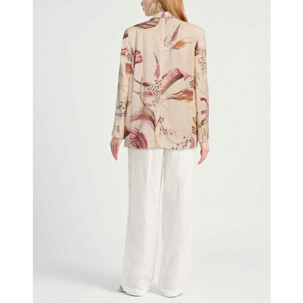 【送料無料】 ヴィコロ レディース ジャケット＆ブルゾン アウター Blazers Beige