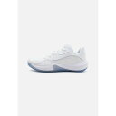 アンダーアーマー メンズ バスケットボール スポーツ LOCKDOWN 7 LOW - Basketball shoes - white/metallic silver