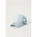 ニューエラ レディース 帽子 アクセサリー LEAGUE ESSENTIAL TRUCKER UNISEX - Cap - light blue