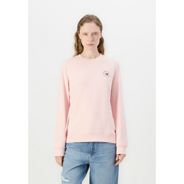 ȥߡҥե ǥ ѡåȥ  TJW ESSENTIAL LOGO CREW - Sweatshir...