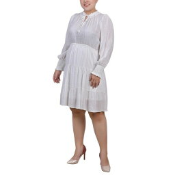 ニューヨークコレクション レディース ワンピース トップス Plus Size Long Sleeve Tiered Dress with Ruffled Neck White