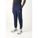 アディダス メンズ カジュアルパンツ ボトムス TRAIN ESSENTIALS TRAINING PANTS - Tracksuit bottoms - dark blue/white