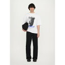 ハン コペンハーゲン メンズ サンダル シューズ SCULPTURE TEE UNISEX - Print T-shirt - off white