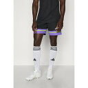 アディダス メンズ サンダル シューズ SQUADRA SHORTS - Sports shorts - black/purple rush/semi solar slime