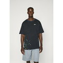 ナイキ メンズ Tシャツ トップス TEE PAINT - Print T-shirt - black(4)