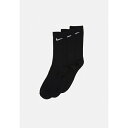 ナイキ レディース 靴下 アンダーウェア EVERYDAY CREW UNISEX 3 PACK - Sports socks - black/white
