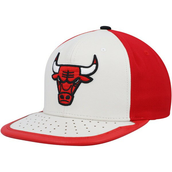 ミッチェル＆ネス ミッチェル&ネス メンズ 帽子 アクセサリー Chicago Bulls Mitchell & Ness Day One Snapback Hat White/Red