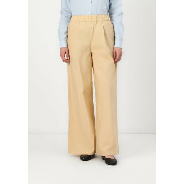 パトリツィア ペペ レディース カジュアルパンツ ボトムス PANTALONI - Trousers - vibrant beige