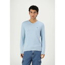 トミー ヒルフィガー メンズ サンダル シューズ ESSENTIAL V NECK - Jumper - blue fizz heather