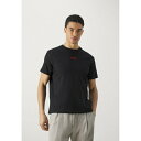 ジーシーディーエス メンズ Tシャツ トップス LOGO REGULAR TEE UNISEX - Basic T-shirt - black