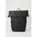 トミー ヒルフィガー メンズ バックパック・リュックサック バッグ SEASONAL ROLLTOP BACKPACK UNISEX - Rucksack - black(4)
