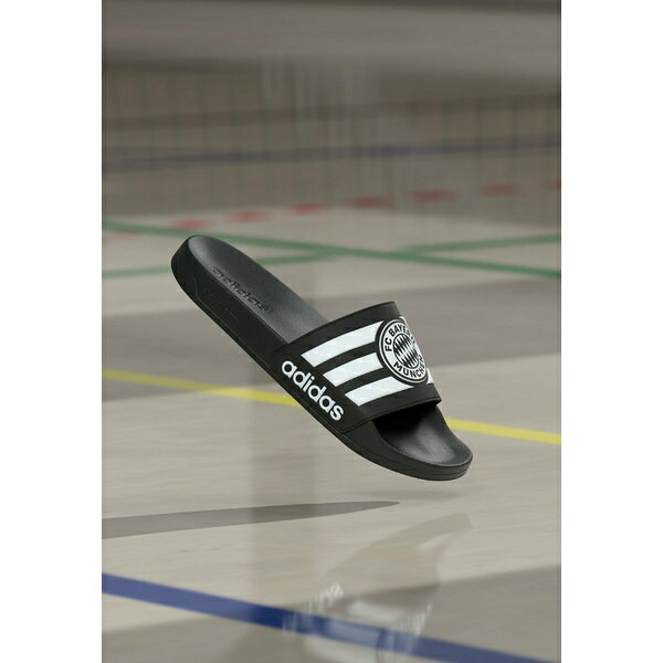 アディダス レディース フィットネス スポーツ ADILETTE BAYERN MUNICH UNISEX - Pool slides - core black/footwear white