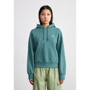 カーハート レディース パーカー・スウェットシャツ アウター HOODED CASEY - Hoodie - silver pine/silver