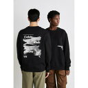 カルバンクライン メンズ パーカー・スウェットシャツ アウター DIFFUSED LOGO CREW NECK UNISEX - Sweatshirt - black