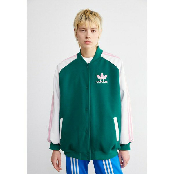 ǥꥸʥ륹 ǥ 㥱åȡ֥륾  SUPERSTAR OVERSIZED VRCT - Short coat - white/collegiate green