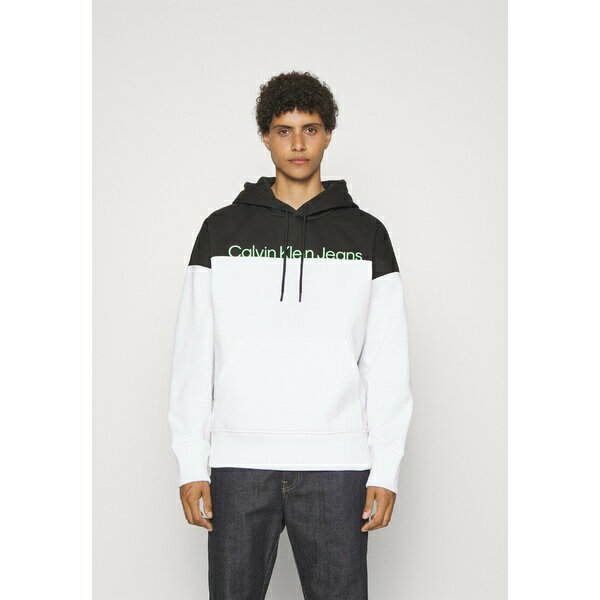 カルバンクライン メンズ パーカー・スウェットシャツ アウター INSTITUTIONAL COLORBLOCK HOODIE - Hoodie - white/black