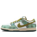 Nike ナイキ メンズ スニーカー 【Nike x Alexis Sablone SB Dunk Low 'Chameleon' HJ3386-300】 サイ...