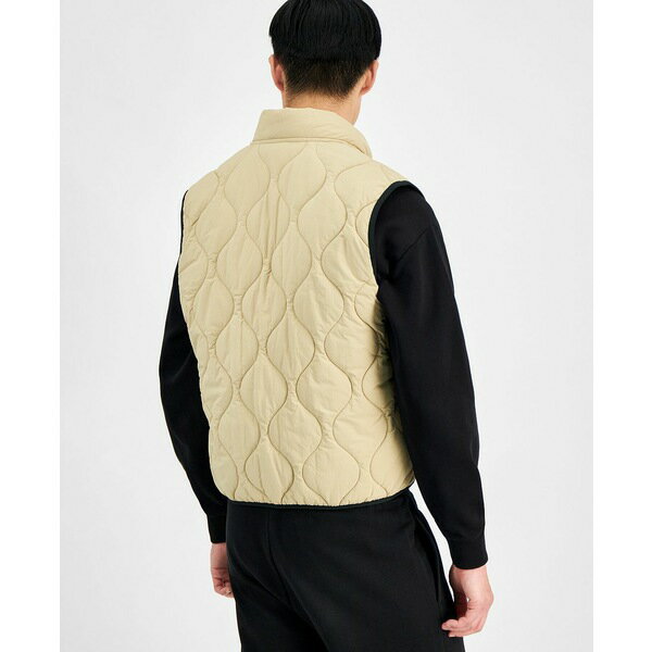 ヒューゴボス メンズ ジャケット＆ブルゾン アウター Men's Slim-Fit Quilted Water-Repellent Full-Zip Puffer Vest Medium Beige