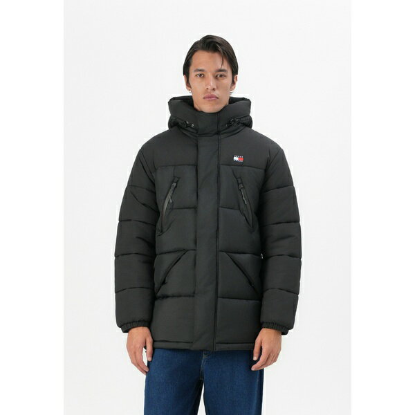 ■トップスサイズ 単位(cm) USサイズ｜胸囲(cm) XS(32-34in)｜84 S(34-36in)｜88 M(36-38in)｜94 L(38-40in)｜100 XL(42-44in)｜106 ■ブランド Tommy Jeans (トミーヒルフィガー)■商品名 TJM - Winter jacket - black■素材 ■モデル着用サイズ ■こちらの商品は米国・ヨーロッパからお取り寄せ商品となりますので、 お届けまで10〜14日前後お時間頂いております。 ■各ブランド・商品・デザインによって大きな差異がある場合がございます。 ■あくまで平均的なサイズ表ですので、「参考」としてご利用ください。 ■店内全品【送料無料】です！（※沖縄・離島は別途送料3,240円がかかります）