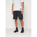 アディダスオリジナルス メンズ バスケットボール スポーツ FC BAYERN MUENCHEN SHORT - Sports shorts - black