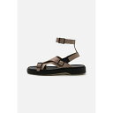 アデュー メンズ サンダル シューズ TYPE 177 UNISEX - Sandals - sand