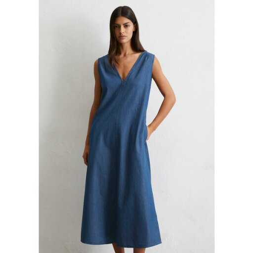 マルコポーロ レディース ワンピース トップス LONG LENGTH V-NECK FLARED HEMLINE WIDER STRAPS - Denim dress - dark indigo tencel denim マルコポーロ レディース ワンピース トップス LONG LENGTH V-NECK FLARED HEMLINE WIDER STRAPS - Denim dress - dark indigo tencel denim