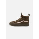 バンズ レディース ブーツ シューズ MTE SK8-HI WATERPROOF UNISEX - Winter boots - teak