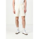 アディダスオリジナルス メンズ カジュアルパンツ ボトムス TREFOIL ESSENTIALS WOVEN CARGO - Shorts - white(4)