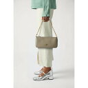 ピンコ レディース ハンドバッグ バッグ HORIZONTAL FLAT - Handbag - walnut-antique gold