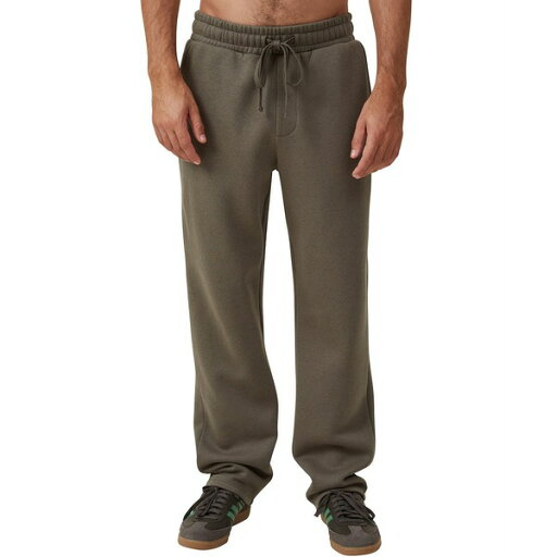 コットンオン メンズ カジュアルパンツ ボトムス Men's Relaxed Track Pants Military コットンオン メンズ カジュアルパンツ ボトムス Men's Relaxed Track Pants Military