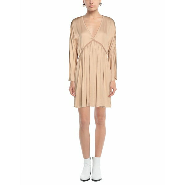 【送料無料】 アレッシアサンティ レディース ワンピース トップス Mini dresses Beige