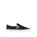 【送料無料】 バンズ レディース スニーカー シューズ UA Classic Slip-On 98 DX Black