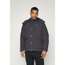 パタゴニア メンズ バスケットボール スポーツ DOWNDRIFT JACKET - Down jacket - ink black