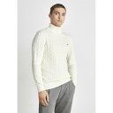 ガント メンズ ニット&セーター アウター CABLE TURTLE NECK - Jumper - cream