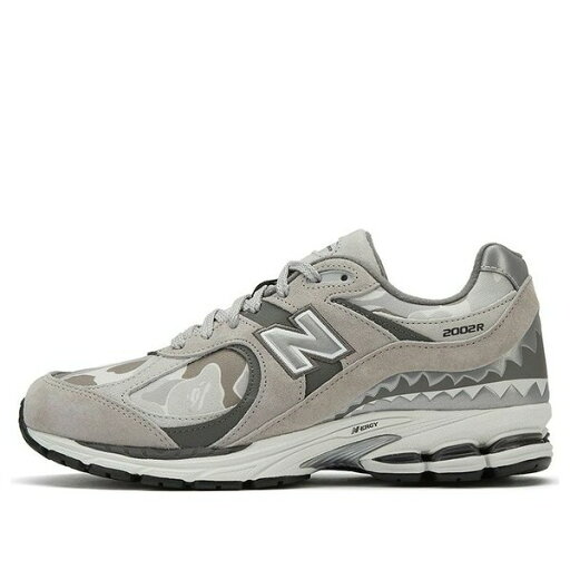 New Balance ニューバランス メンズ スニーカー 【New Balance x A Bathing Ape 2002R 'Apes Together Strong - Grey Camo' M2002RBG】 サイズ US_10(28.0cm) New Balance ニューバランス メンズ スニーカー 【New Balance x A Bathing Ape 2002R 'Apes Together Strong - Grey Camo' M2002RBG】 サイズ US_10(28.0cm)