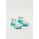 ナイキ メンズ ランニング スポーツ VOMERO 18 - Road running shoes - summit white/black/dusty cac...